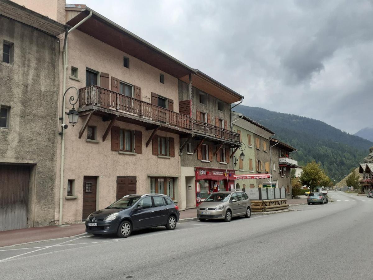 Appartement Chaleureux Avec Wifi De 10 Personnes A Val-Cenis Lanslebourg-Mont-Cenis Zewnętrze zdjęcie